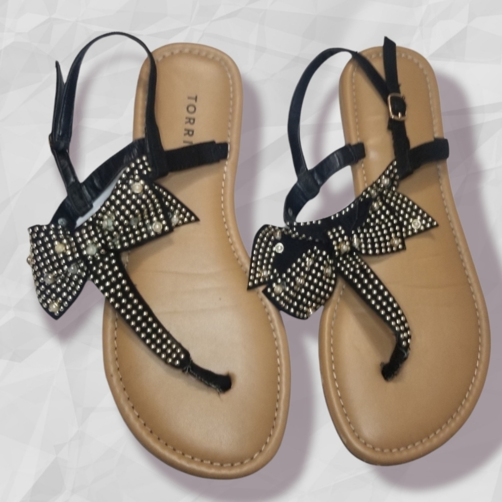 Torrid Black Bow Studded T-Strap Sandal 10W